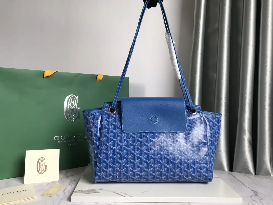 Goyard's All-New Rouette Unwavering