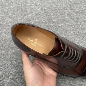 Louis Vuitton men's formal Oxford shoe brown leather lace-up luxury dress shoe
