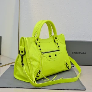 Balenciaga City Classic Small 259643 neon yellow crinkled leather handbag with black hardware and shoulder strap
