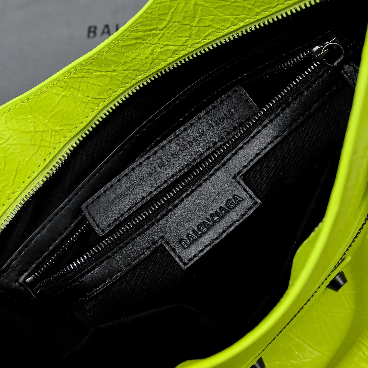 Balenciaga Classic City Medium 671307 neon yellow cracked leather handbag with black leather interior and zipper compartment