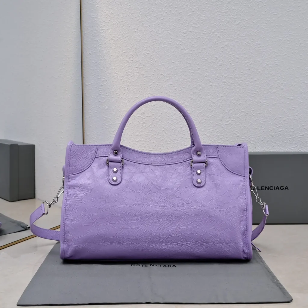 Balenciaga Classic City Medium 550646 lilac purple crinkled leather handbag silver hardware