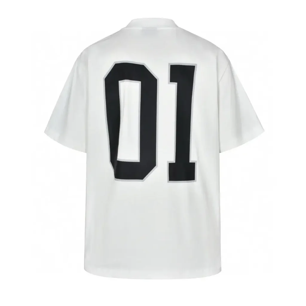 Vetements Oversized T-shirt 21SS52 White color with large black 01 print on back made from cotton material