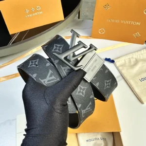 Louis Vuitton Initiales 40mm black monogram canvas belt with matte black LV buckle