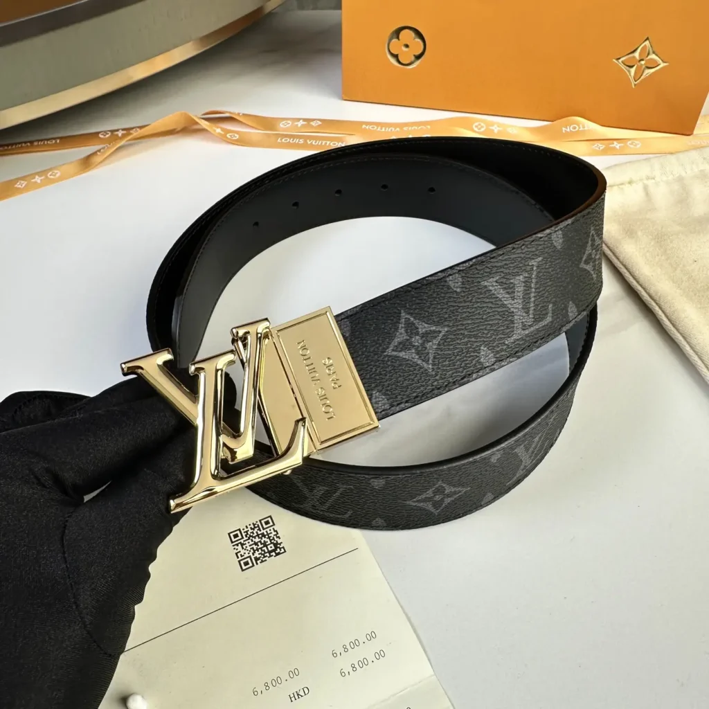 Louis Vuitton Monogram 40mm black canvas belt gold-tone metal LV buckle leather lining