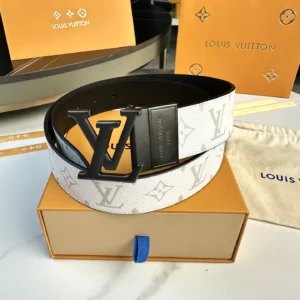 L0UIS VUITT0N Donkey Men's Belt featuring a classic canvas design with black flower pattern, calf leather lining, and distinctive LV buckle, presented in branded packaging.