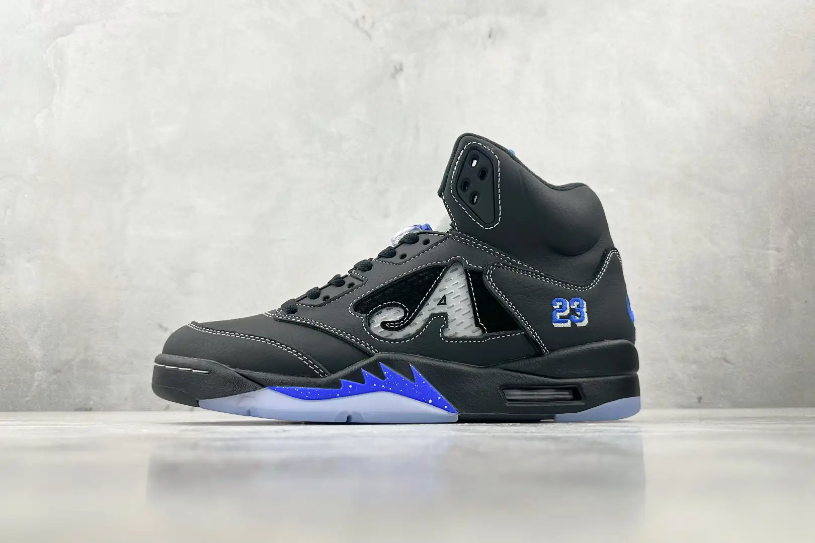 Jordan 5 Retro Awake NY Black