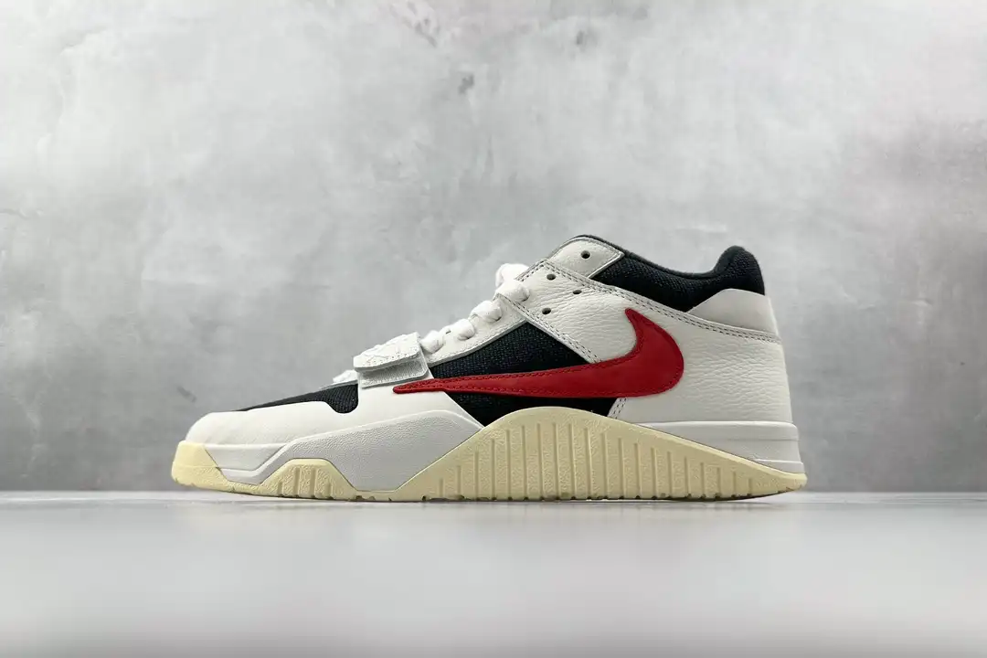 Travis Scott x Jordan Jumpman