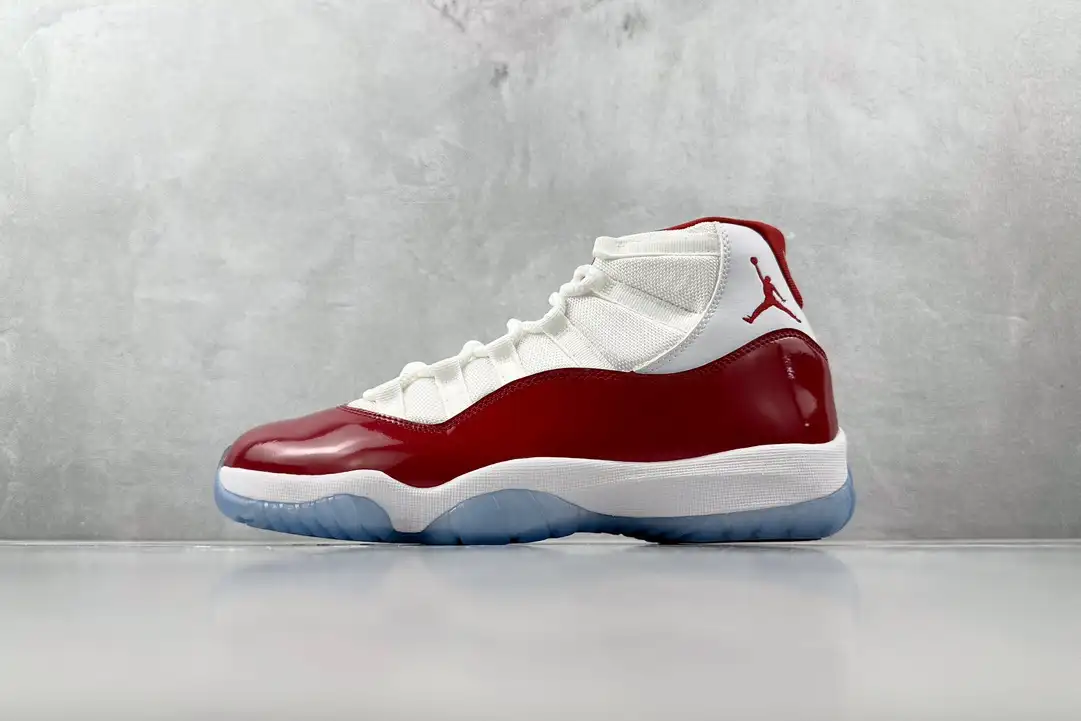 Jordan 11 Retro Cherry (2022)