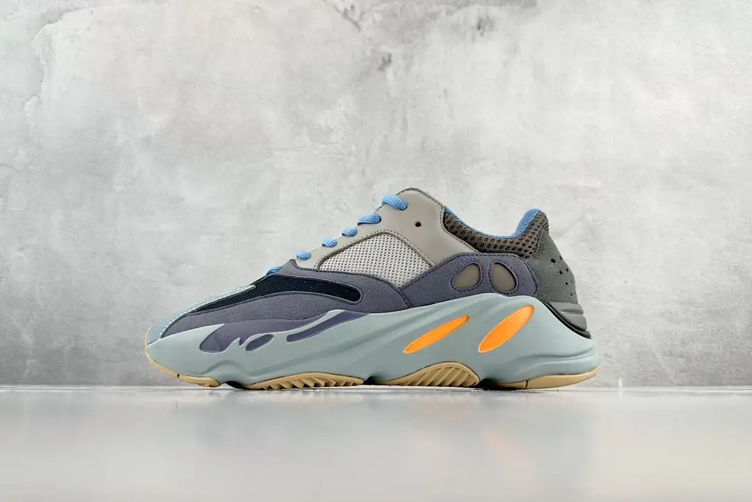 adidas Yeezy Boost 700 Carbon Blue