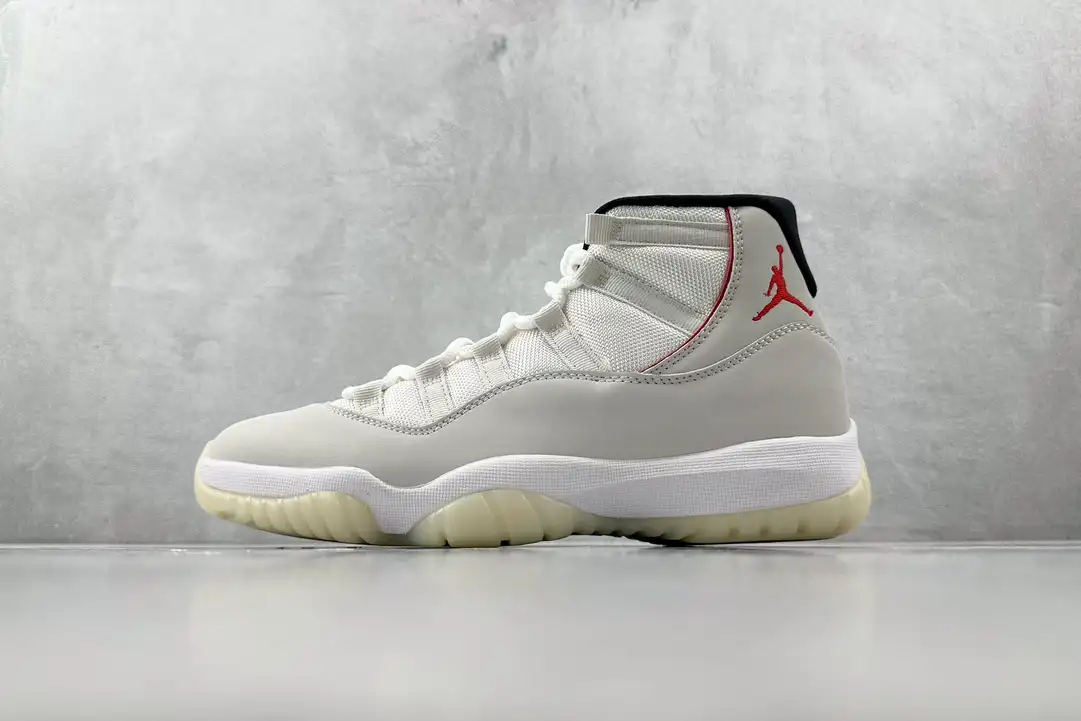 Jordan 11 Retro Platinum Tint