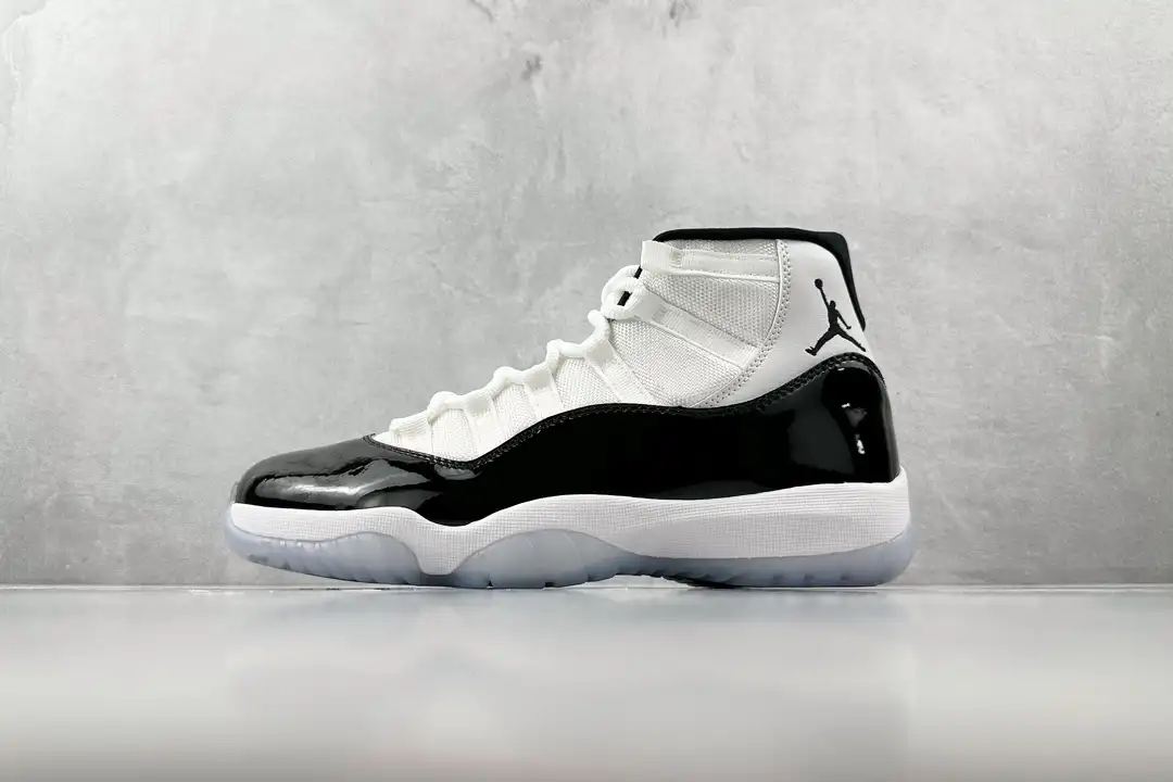 jordan-11-reps-concord-2018-378037-100