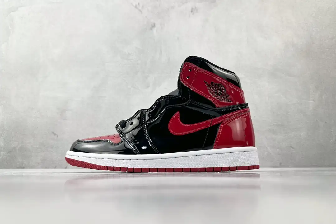 Jordan 1 Retro High OG Patent Bred