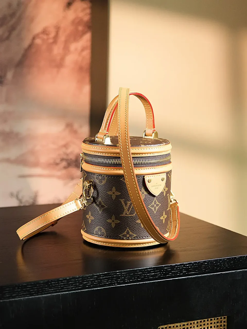 Louis Vuitton Boite Chapeau Souple PM M44855 monogram canvas bucket bag brown leather trim