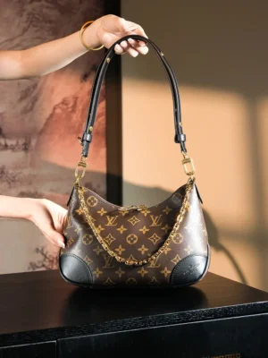 Louis Vuitton Looping GM medium monogram canvas bag brown leather with gold chain strap