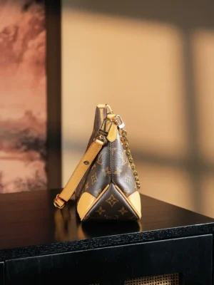 Louis Vuitton Pochette Metis small monogram canvas bag brown leather trim gold chain