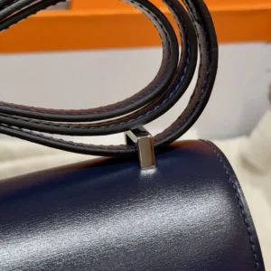 Hermès Mini Jige 22 navy blue calfskin leather bag silver hardware