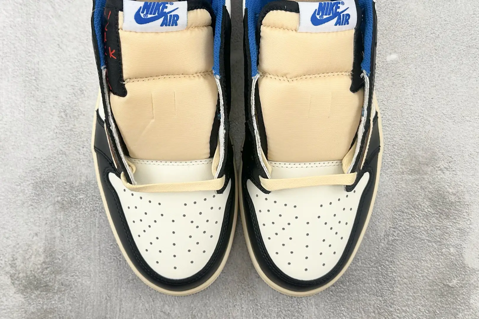 Nike Jordan 1 Retro High OG Lost and Found DZ5485-612 Sail black varsity red muslin cow leather sneakers