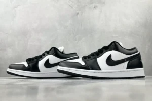 Nike Jordan 1 Low OG Style 553558-035 black and white leather sneakers with cushioned sole