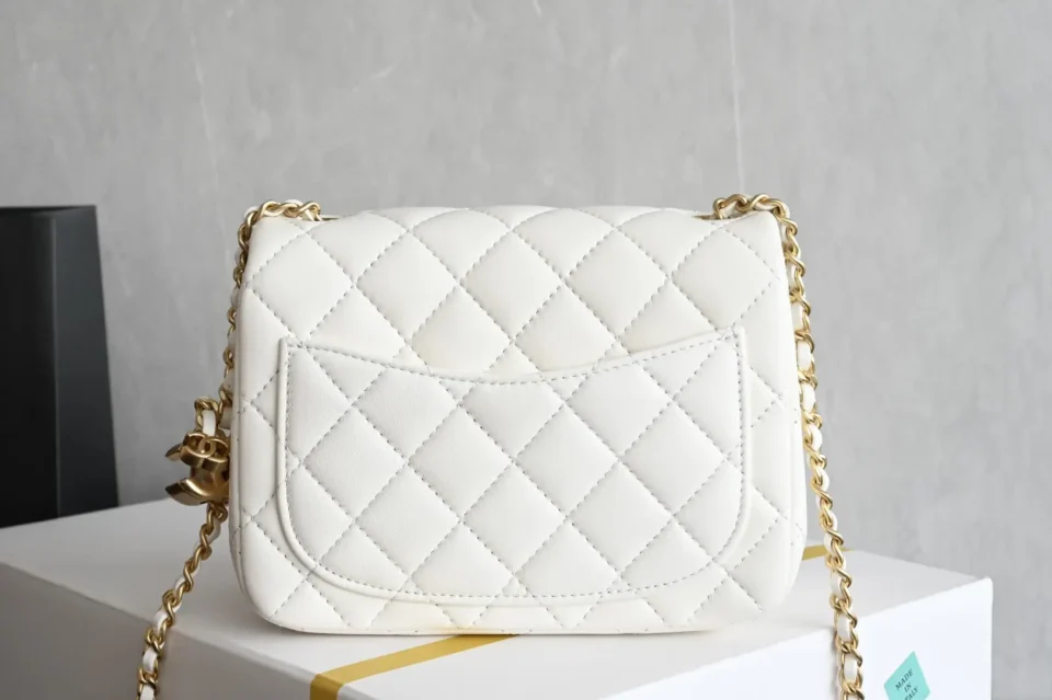Chanel Classic Flap Small A01112 white quilted lambskin gold chain leather handbag