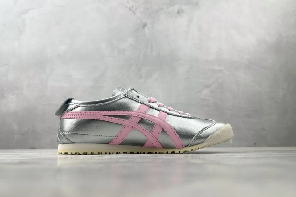Onitsuka Tiger Mexico 66 silver pink leather sneakers with rubber sole