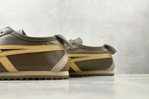 Onitsuka Tiger Mexico 66 sneakers brown yellow leather suede detailing low profile design