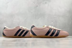 Adidas Tokyo sneakers pink black suede leather gum sole shoes