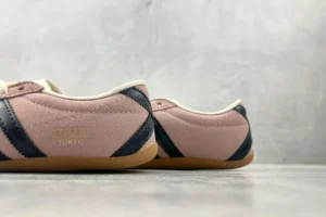 Onitsuka Tiger Mexico 66 Smoky Rose black leather sneakers gum rubber sole