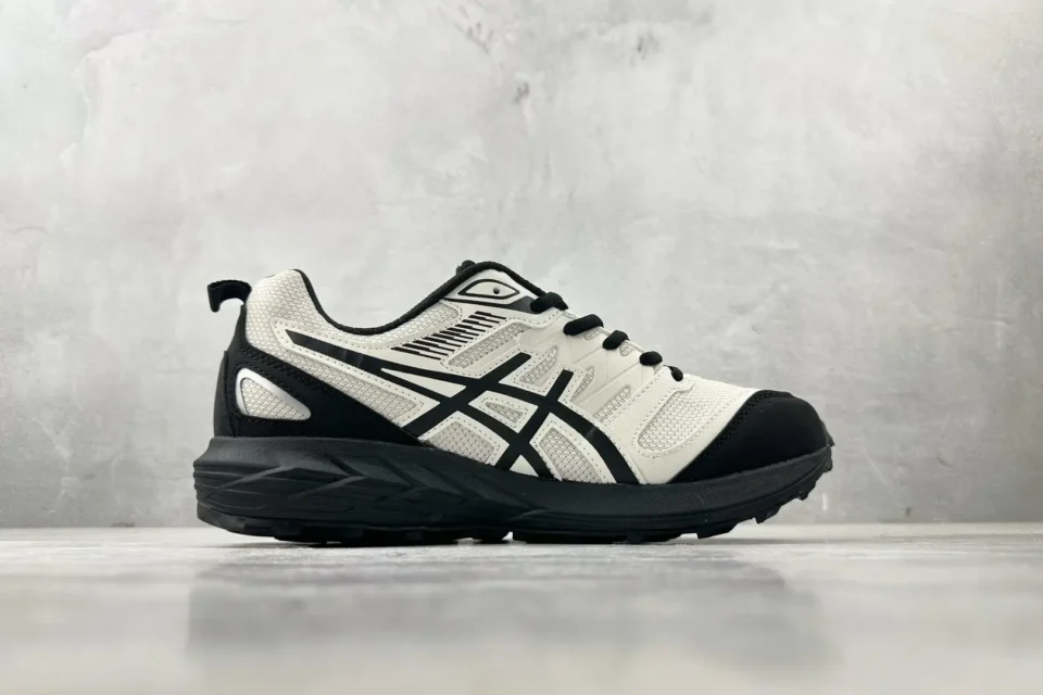 Asics Gel Venture 8 black white mesh synthetic sneakers with black detailing and rugged sole