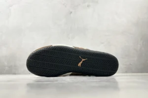 Puma Slipstream Lo brown black white leather sneakers with rubber sole and classic logo