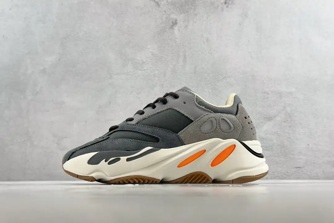 adidas Yeezy Boost 700 Magnet