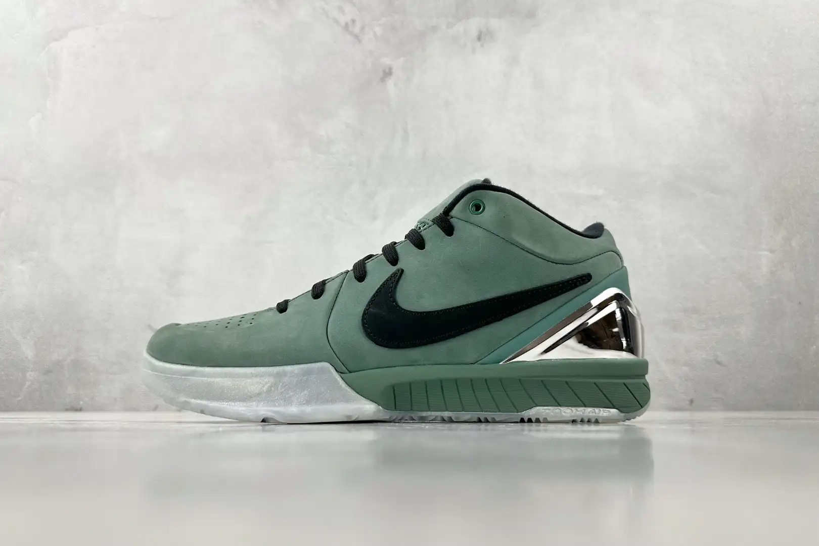 Nike Zoom Kobe 4 PROTRO "GIRL