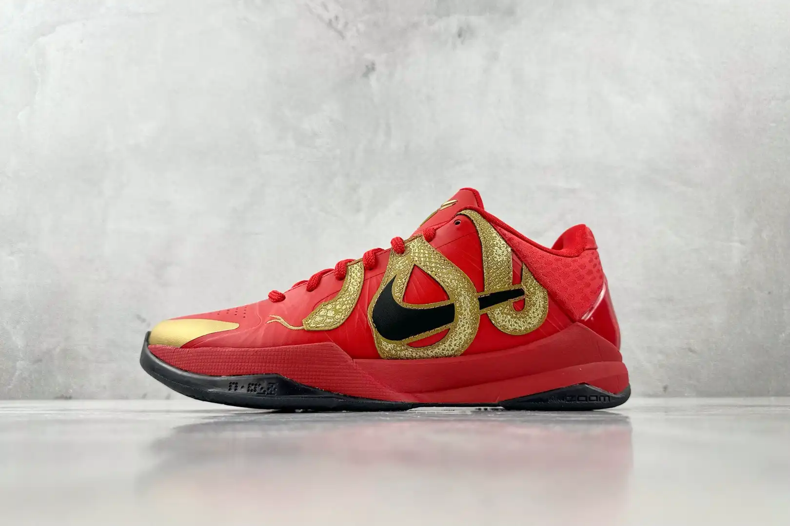 Nike Kobe 5 Protro &ldquo;Year of th