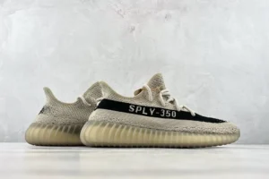 Adidas Yeezy Boost 350 V2 Sesame black stripe primeknit sneakers translucent sole