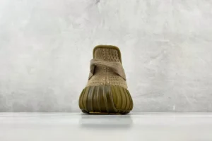 Adidas Yeezy Boost 350 V2 earth beige Primeknit knit sneakers with ribbed rubber sole