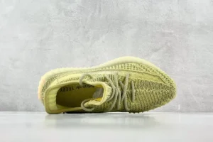 Adidas Yeezy Boost 350 V2 Sulfur yellow Primeknit knit sneakers
