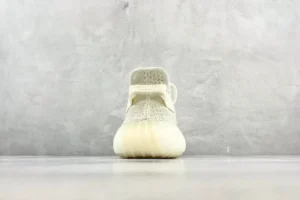 Adidas Yeezy Boost 350 V2 Cream white Primeknit sneakers with ribbed translucent sole