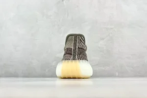 Adidas Yeezy Boost 350 V2 Zyon multi-color Primeknit upper gum rubber sole sneakers