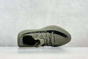Adidas Yeezy Boost 350 V2 Desert Sage green black Primeknit sneakers