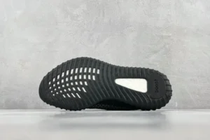 Adidas Yeezy Boost 350 V2 Core black white Primeknit sneakers with rubber sole tread pattern