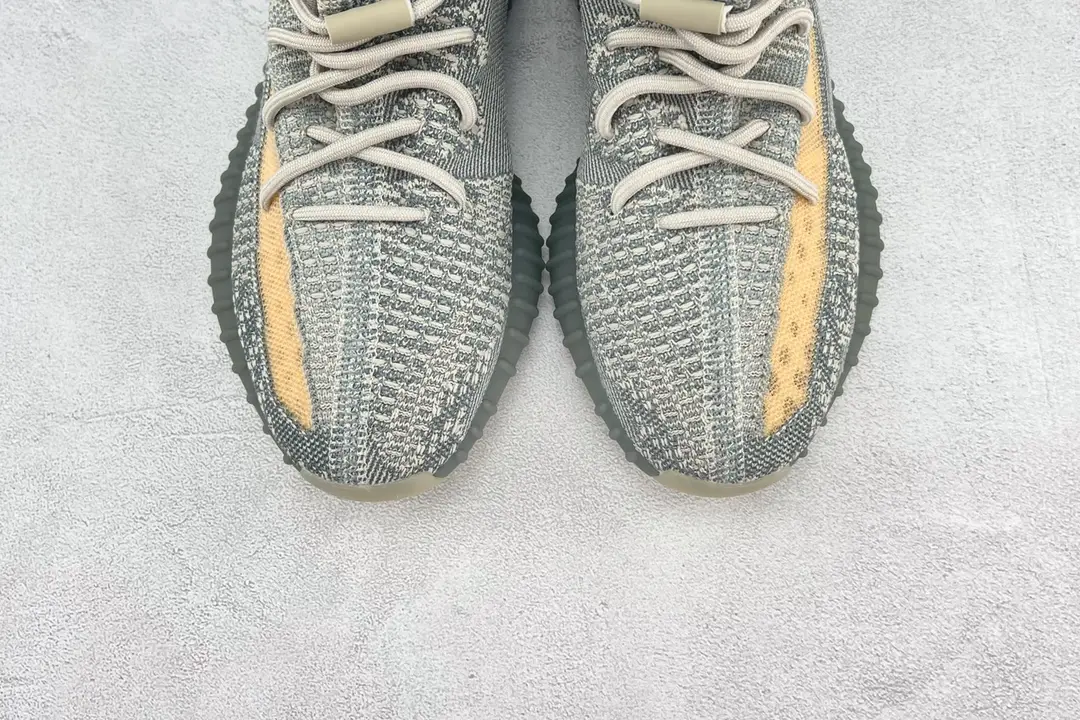 Adidas Yeezy Boost 350 V2 Citrin grey yellow Primeknit sneakers with ribbed rubber sole