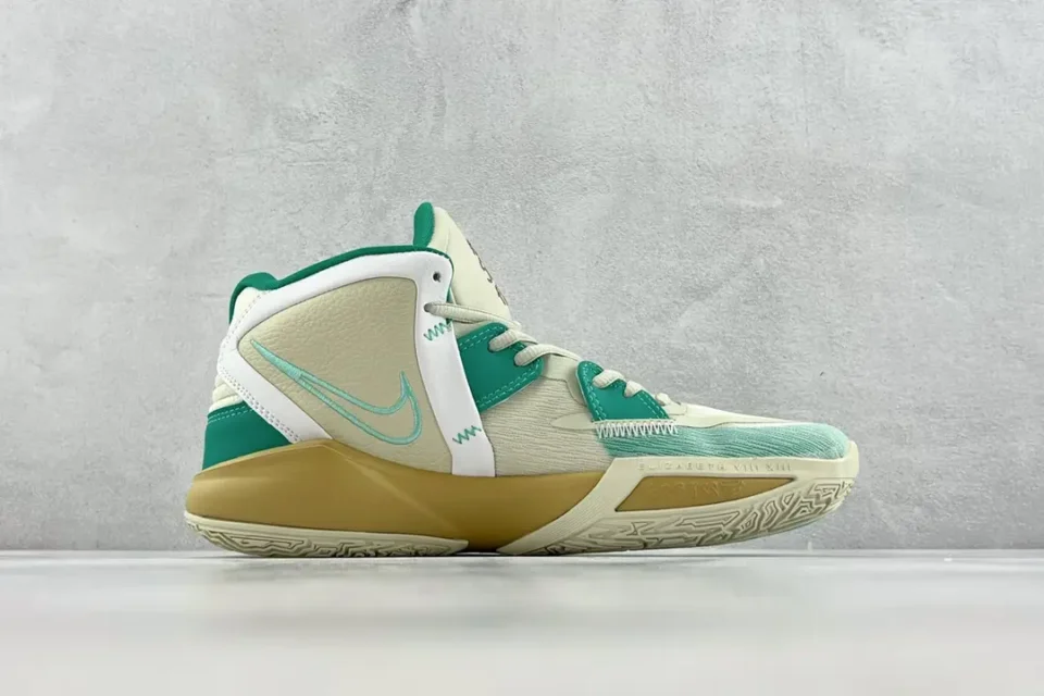 Nike Zoom Freak 3 Pistachio Frost green beige synthetic leather sneakers with gum sole