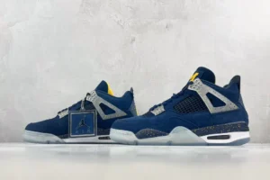 Nike Jordan 4 Retro DD0587-441 Midnight Navy/University Gold-White nubuck sneakers with speckled midsole
