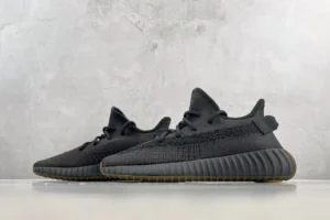 Adidas Yeezy Boost 350 V2 Black charcoal Primeknit sneakers with ribbed rubber sole