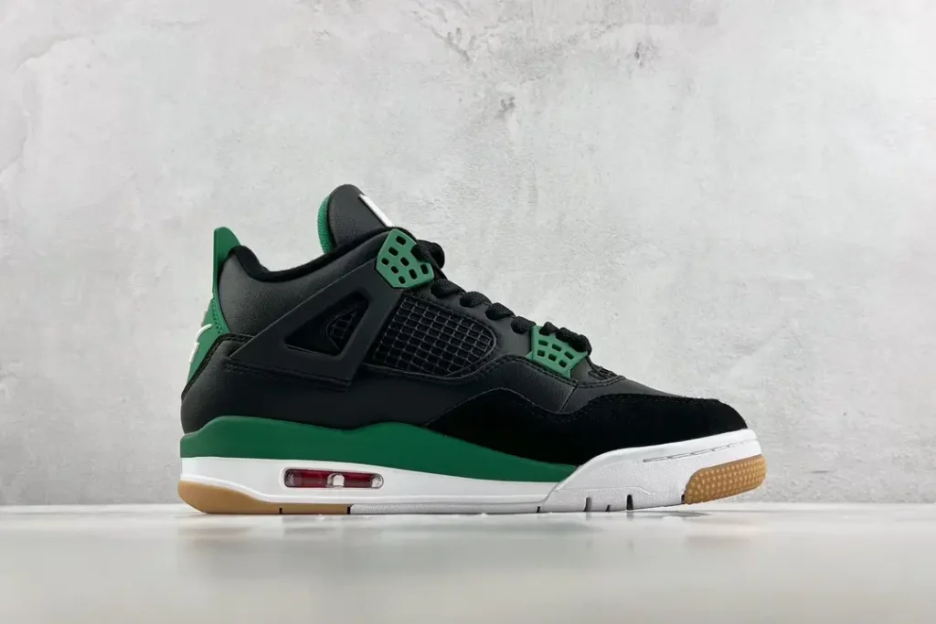 Nike Jordan 4 Retro 308497-030 black green white Cortez leather sneakers with gum sole