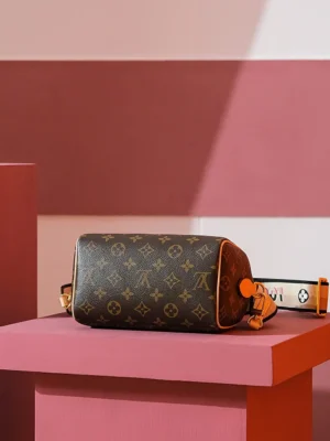 Louis Vuitton Multi Pochette Accessoires bag monogram canvas M44870 brown leather trim with adjustable strap
