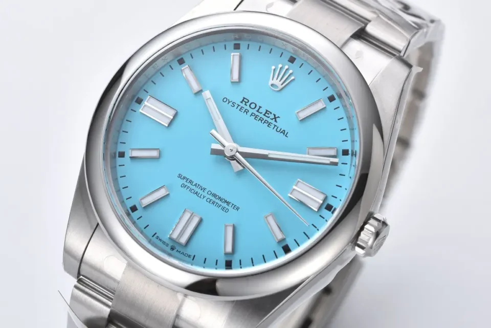 Rolex Oyster Perpetual 124300 turquoise dial smooth bezel stainless steel watch