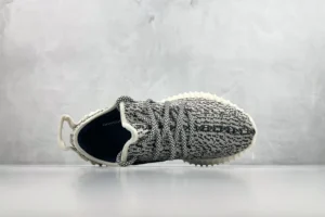 Adidas Yeezy Boost 350 V2 Zebra white black knit sneakers