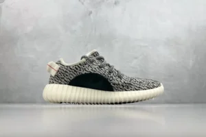 Adidas Yeezy Boost 350 Turtle Dove white black primeknit sneakers