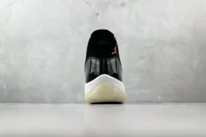 Nike Air Jordan 11 Retro Black Pink Sneaker black patent leather mesh outsole