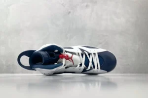 Nike Jordan 6 Retro CT8529-401 Midnight Navy White Red premium leather sneakers